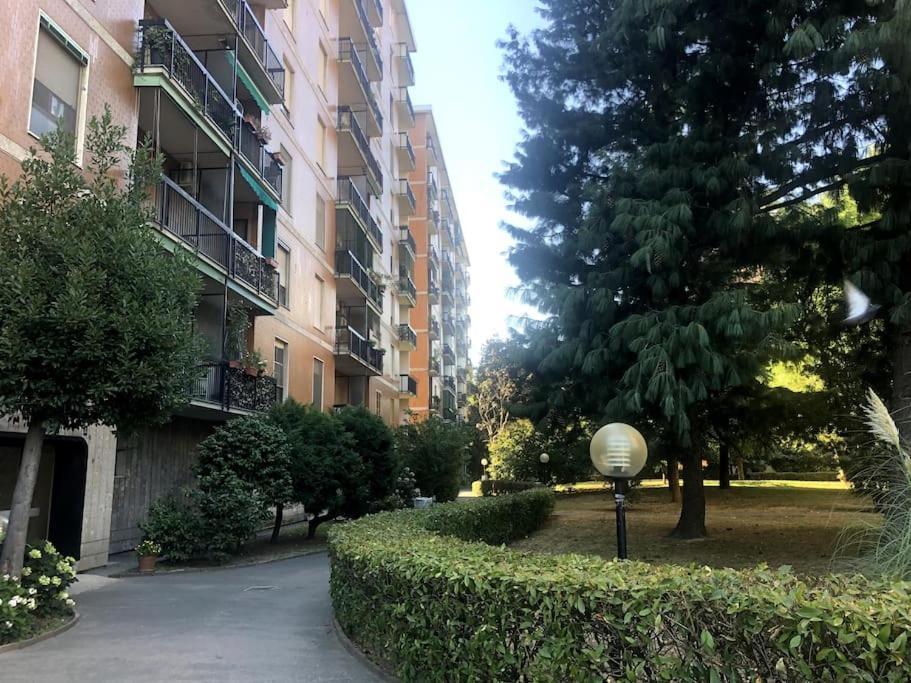 Appartamento Veronica, Per Lavoro E Relax Corsico Exterior foto